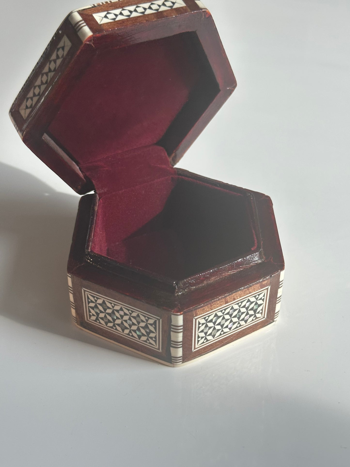 Vintage Hexagonal Inlaid Jewelry Box with Mother-of-Pearl